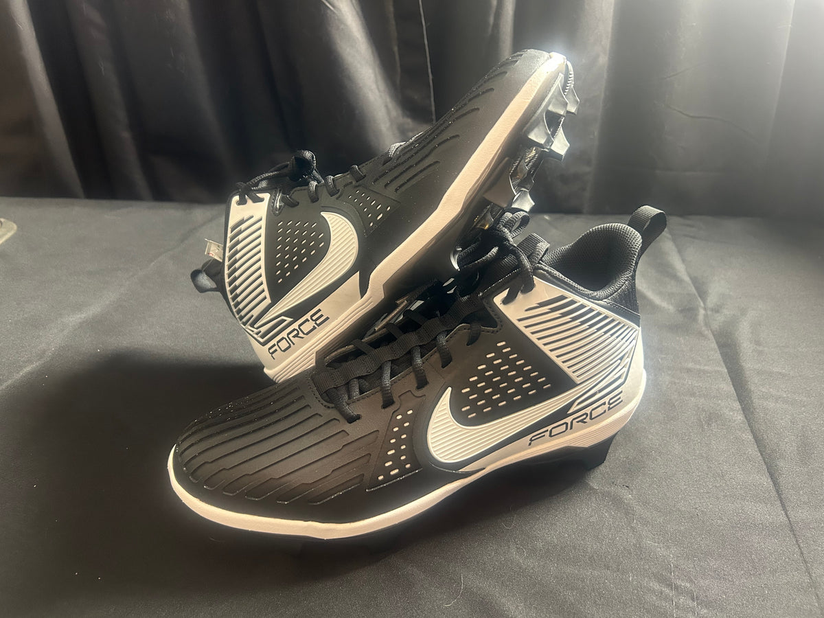 Nike Force Savage Pro 3 Lineman Football Cleats Size 12.5 — product photo 1